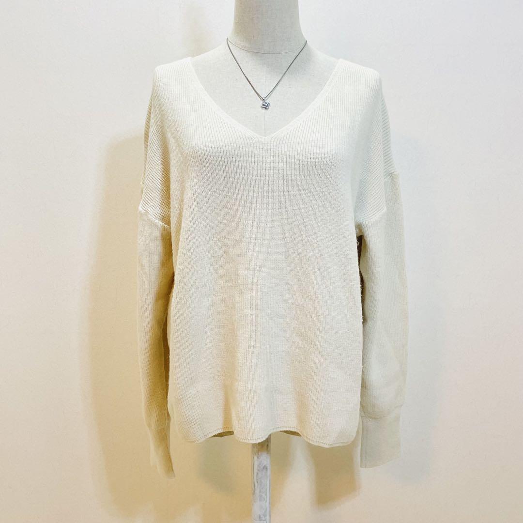 Loungedress Vネックニット オフホワイト Fサイズ