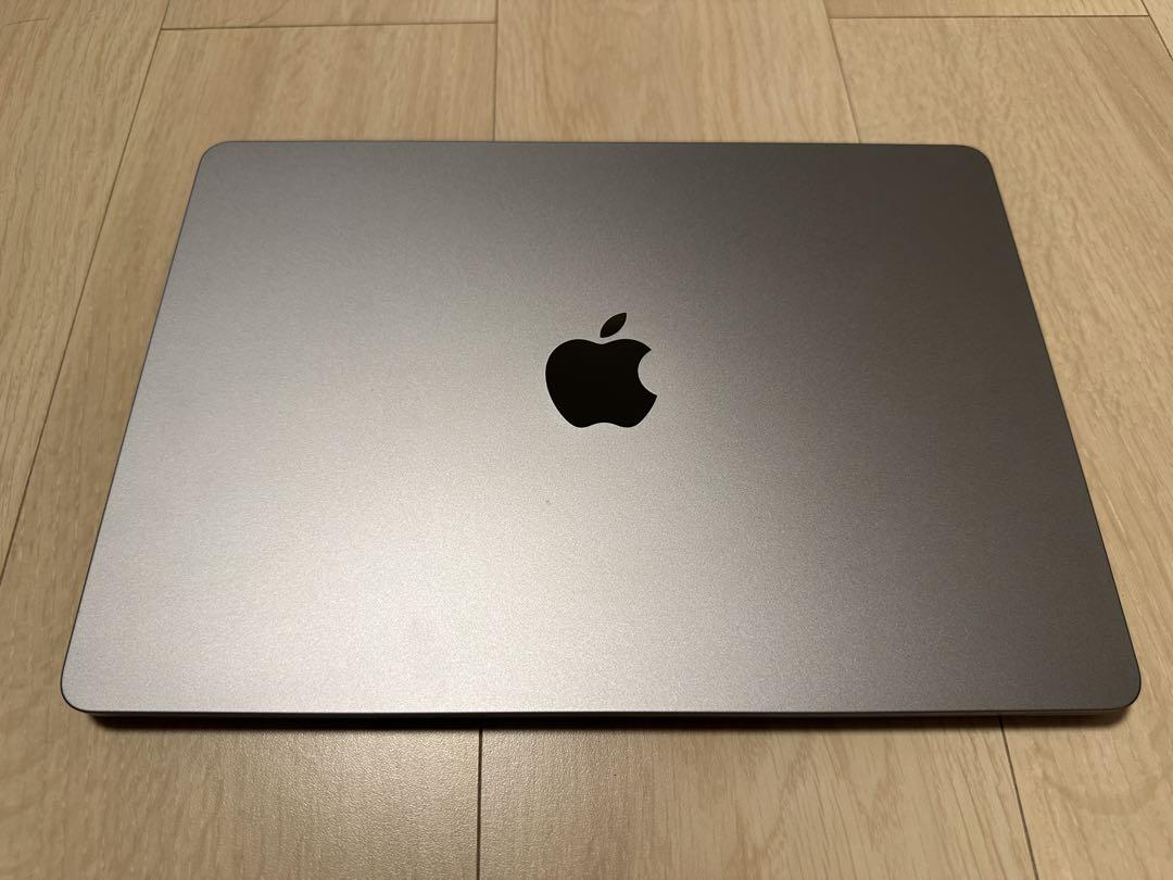MacBook本体 MacBook Air 2022  M2  8GB  256GB