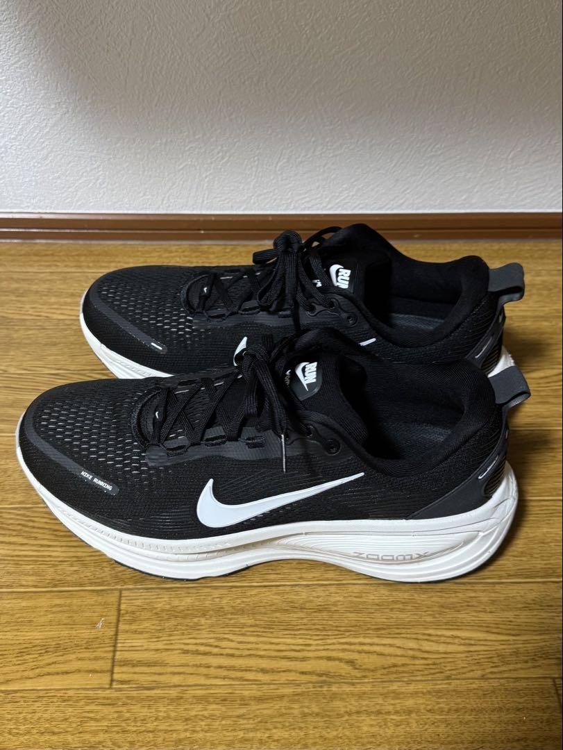 NIKE ズーム ボメロ 18 / Zoom Vomero 18（28.5cm）