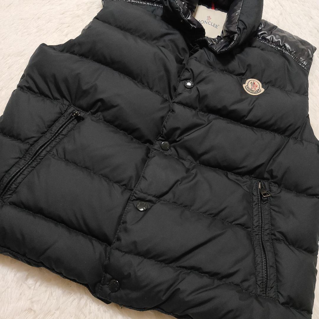 極美品】MONCLER モンクレール CHEVAL シェバル ダウンベスト 極美品】MONCLER モンクレール CHEVAL シェバル ダウンベスト