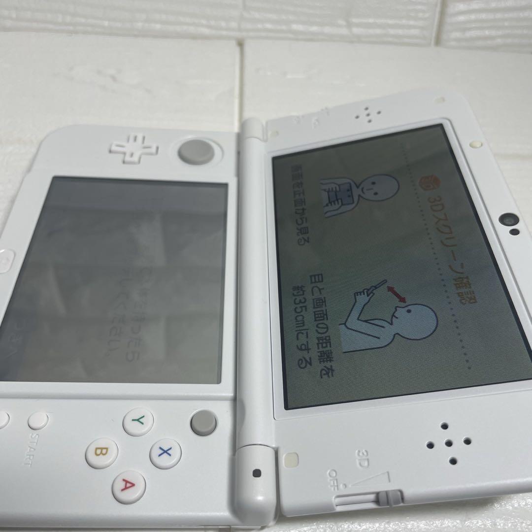 パールホワイト