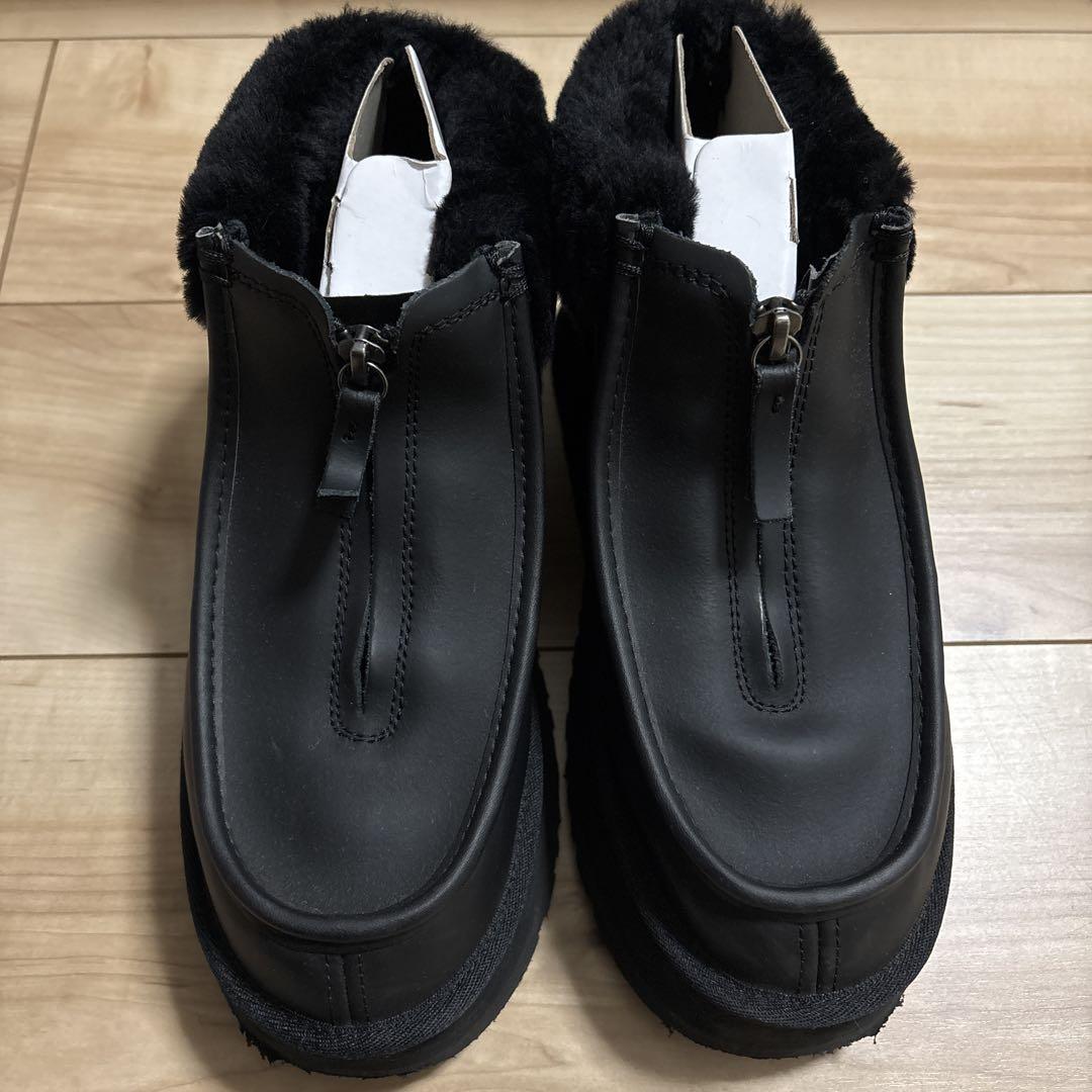 UGG 黒 FUNKETTE BOOTファー付きショートブーツ