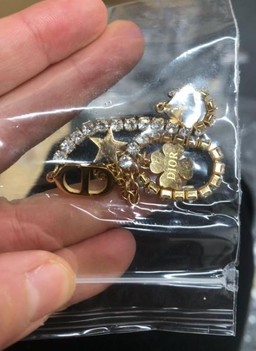 Dior 星型チャーム ブレスレット - メルカリ