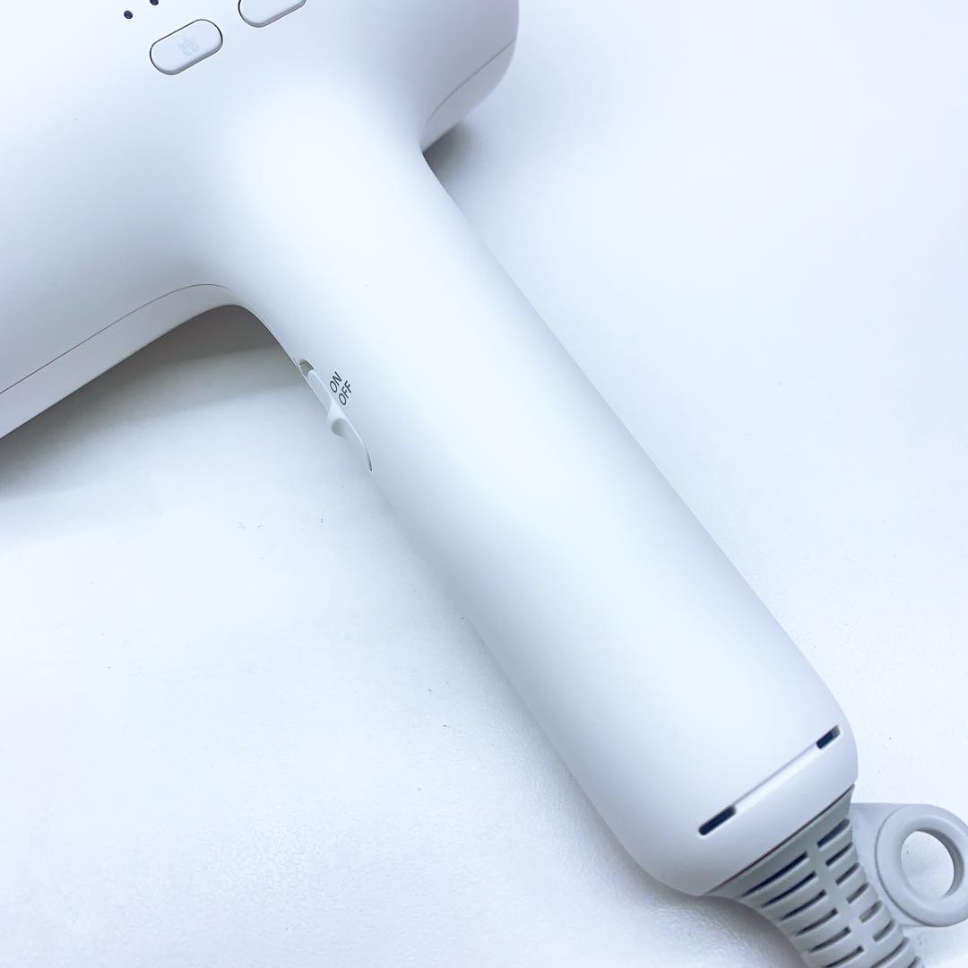 ほぼ未使用》 Panasonic ナノケア ドライヤー EH-NA0J