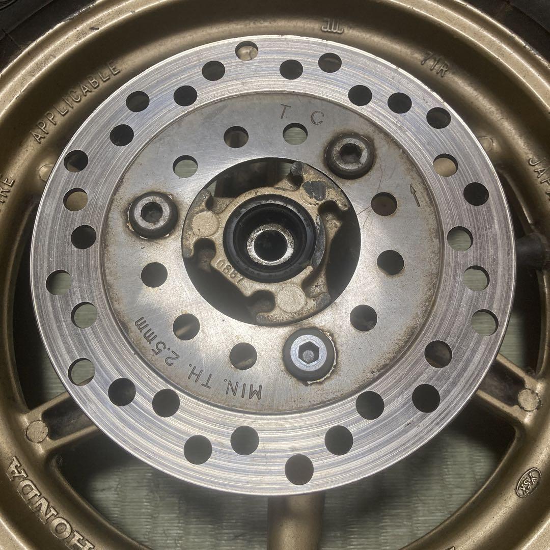 ホンダ　ライブディオ　af35 ホイール　スーパーディオ　af27 　タイヤ付き