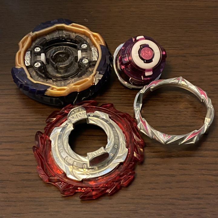 在庫大人気 ベイブレード パーフェクトベリアル ダイナマイトベリアル 美品 全ギアセット oZwiz-m18240509422 格安新作