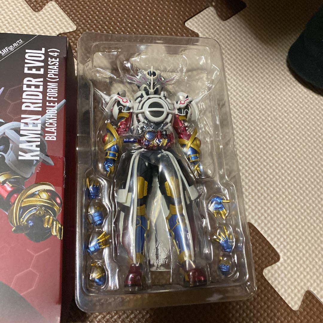 通販超歓迎 SHフィギュアーツ3体セット AVpUX-m18244635636 新品人気