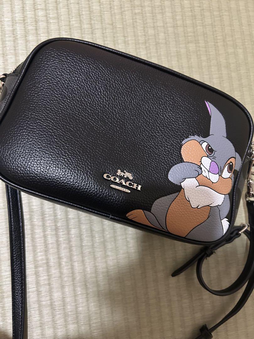 COACH ディズニー とんすけ ジェス クロスボディ シグネチャーキャンバス