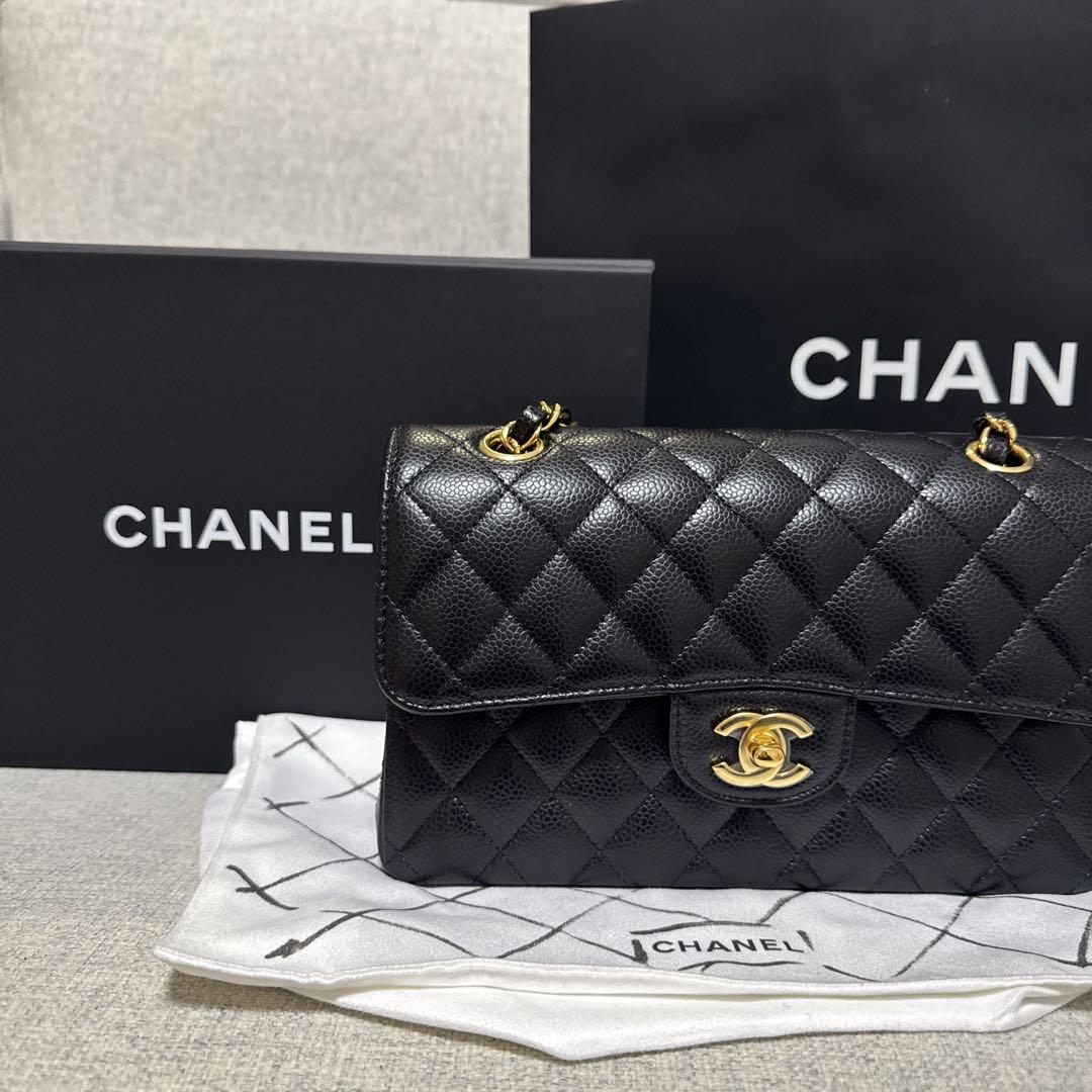 CHANEL クラシックスモールハンドバッグ 23