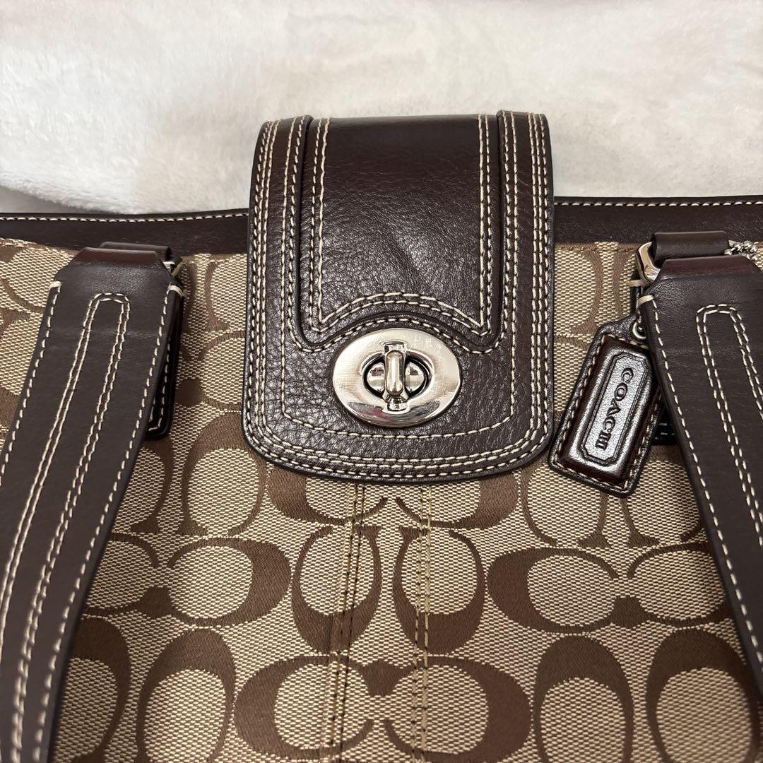 COACH ハンドバッグ シグネチャー ターンロック F13975 ベージュ