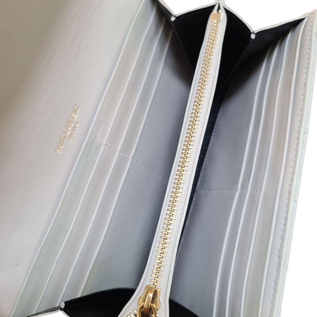 未使用に近い SAINT LAURENT YSL 財布 キルティング アイボリー