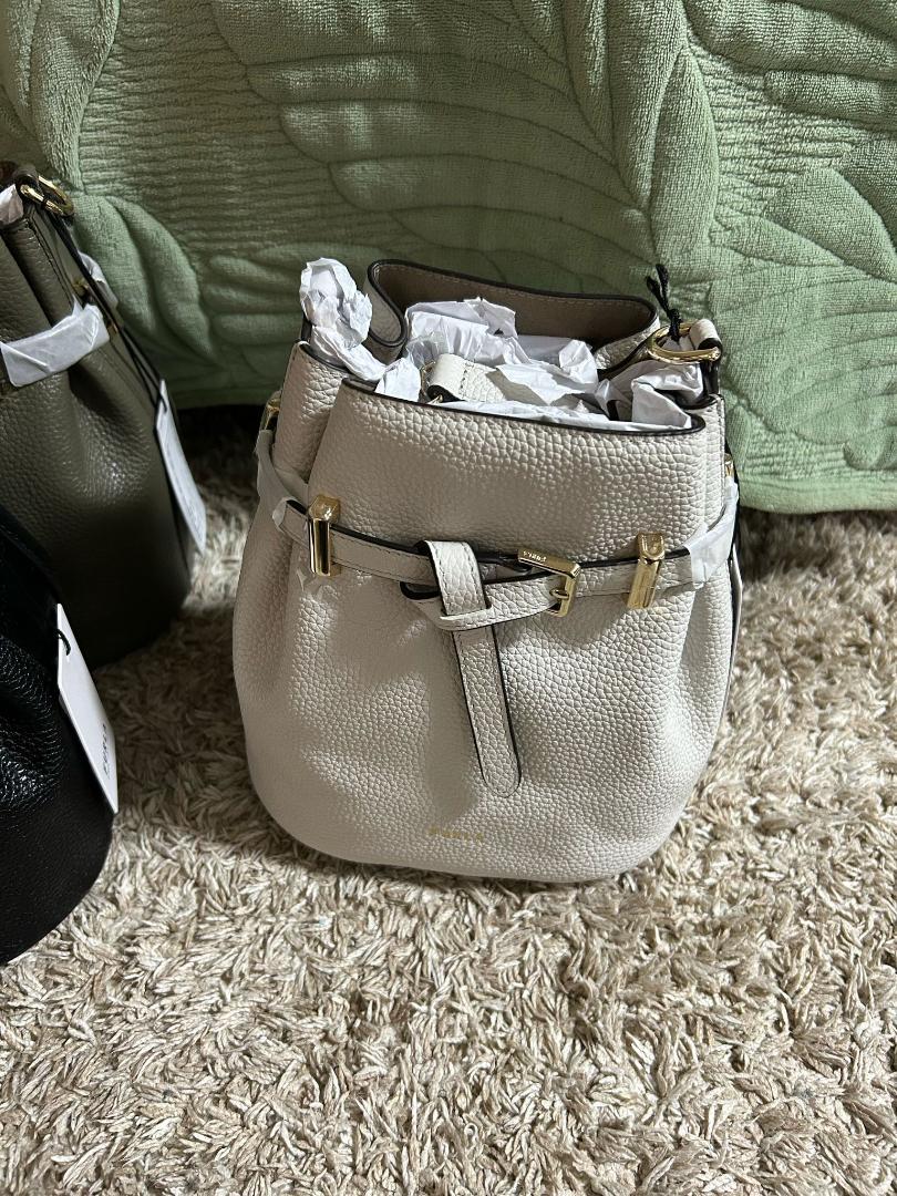 半額 50％OFFの通販 FURLA 4色セット バケットバッグ バッグ