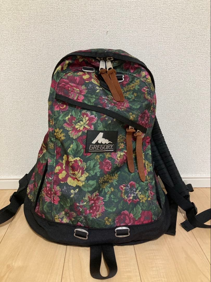 グレゴリー デイパック 26L ガーデンタペストリー 花柄 総柄 旧ロゴ グレゴリー デイパック 26L ガーデンタペストリー 花柄 総柄 旧ロゴ