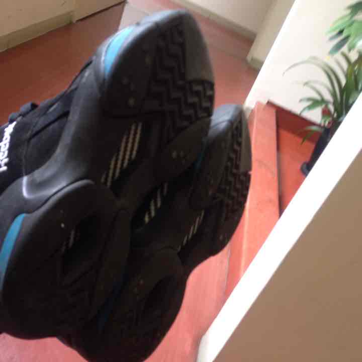 お得特価 reebok バッシュ SbmBy-m182799697 pump HOT通販