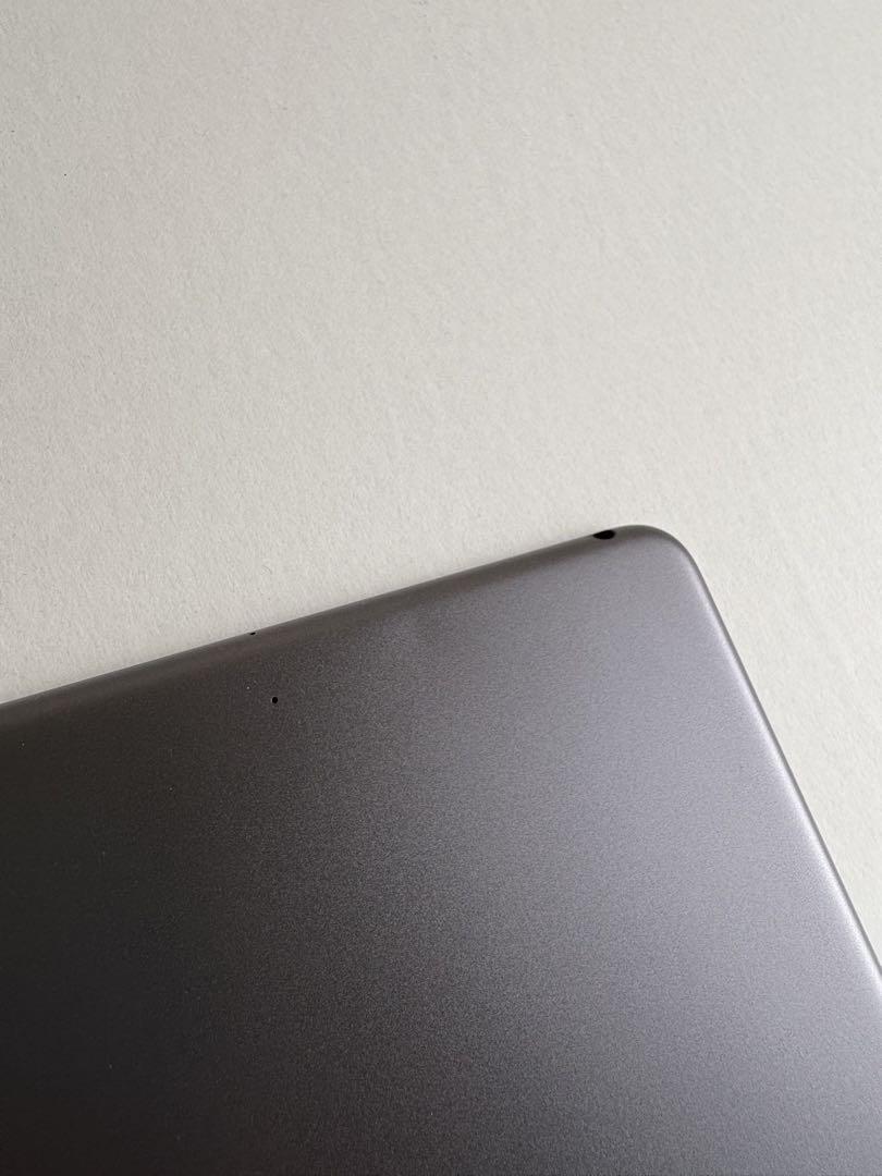 ✟ iPad