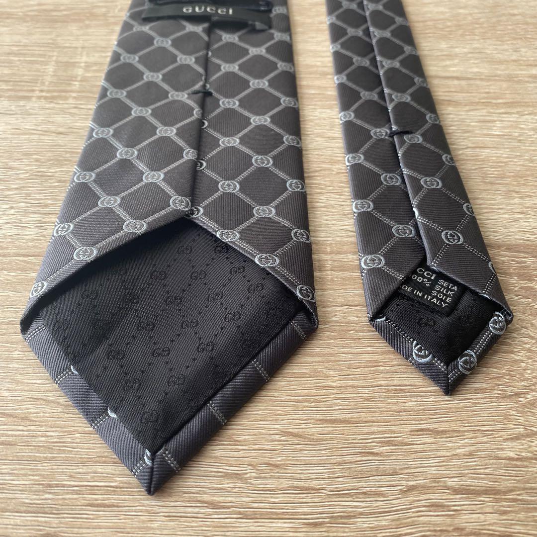 ✨美品✨ GUCCI グッチ　ネクタイ　GG柄　水色　グレー　上品　刺繍　ブルー
