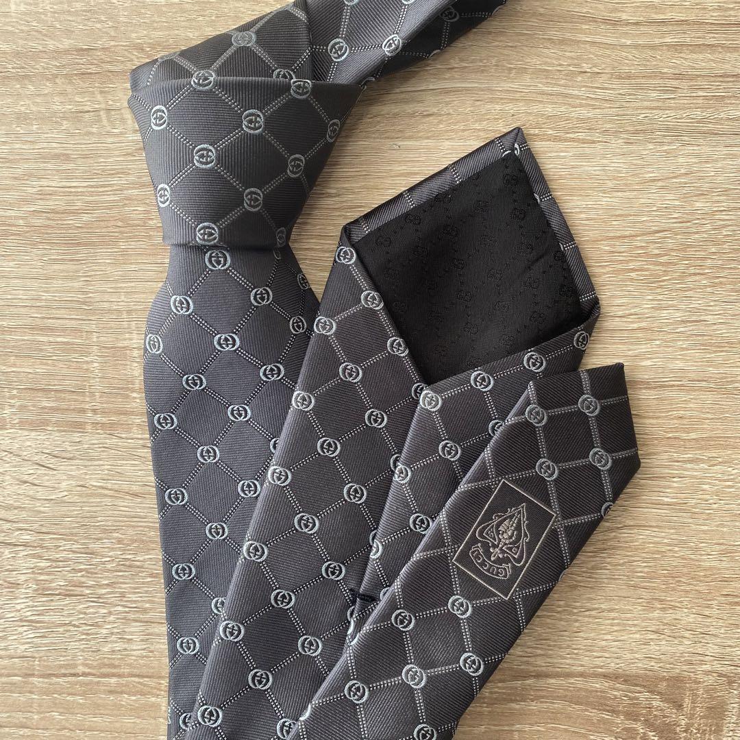 ✨美品✨ GUCCI グッチ　ネクタイ　GG柄　水色　グレー　上品　刺繍　ブルー