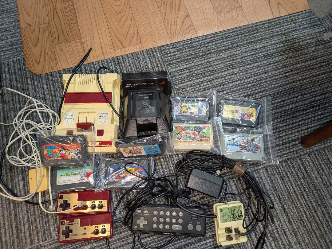 ファミコン本体 ソフト8本 ネットワークシステムFamicom