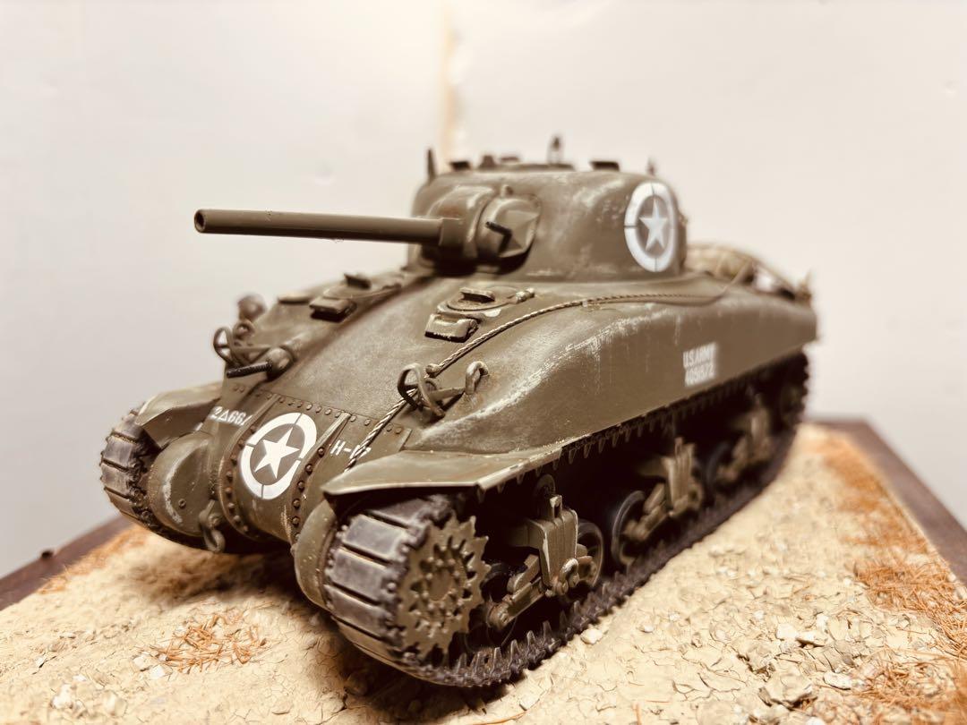 ドラゴンM4A1シャーマン戦車 1/35 スケール