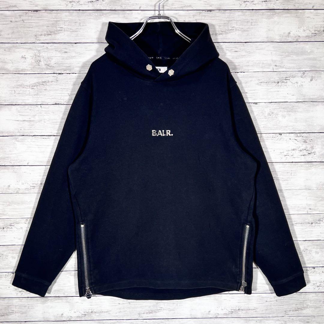 『BALR.』　パーカー　メタルロゴ　サイドジップ　大人気　ブラック　【L】