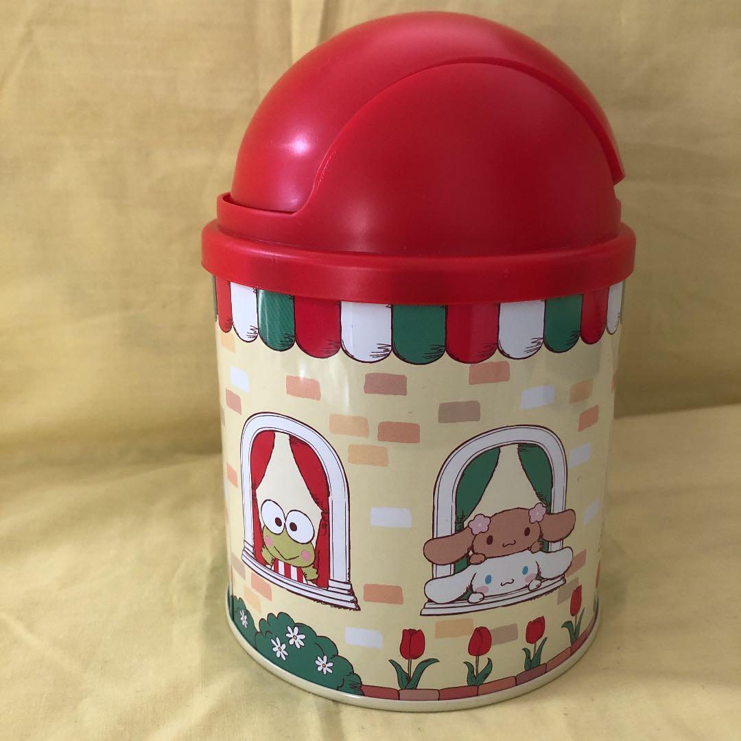 メルカリ サンリオピューロランド お菓子缶 ゴミ箱 キャラクターグッズ 1 555 中古や未使用のフリマ