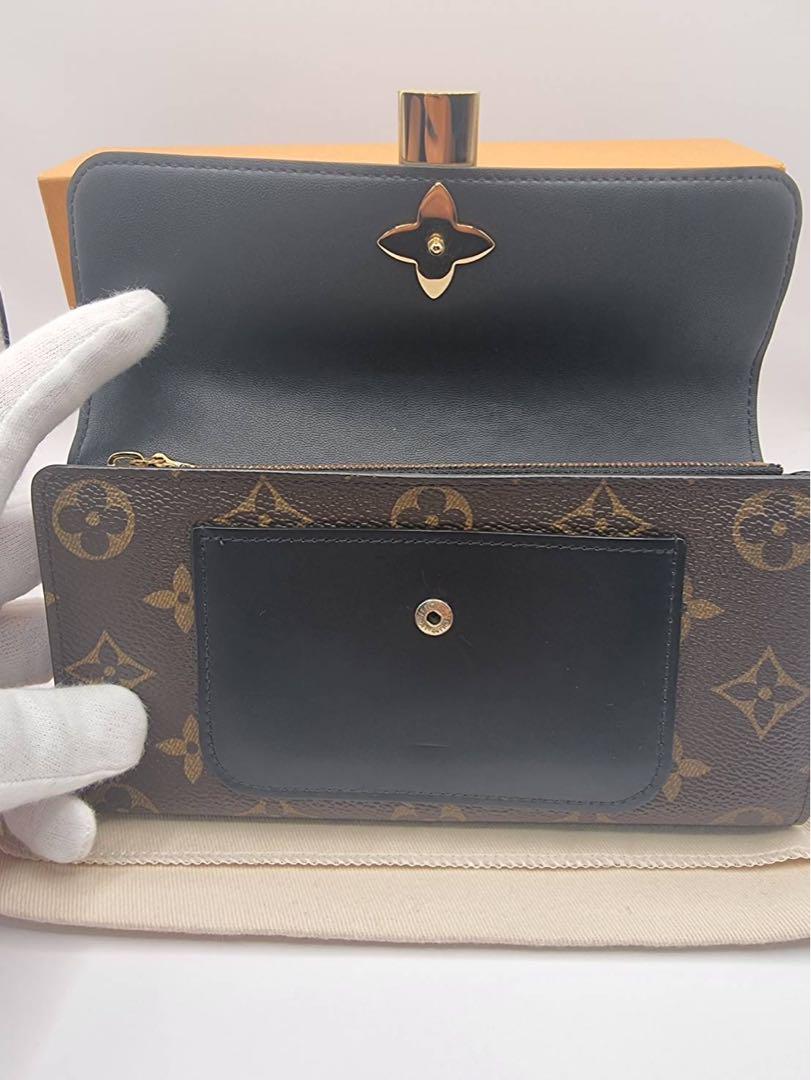 LOUIS VUITTON モノグラム ポルトフォイユフラワー長財布M62577