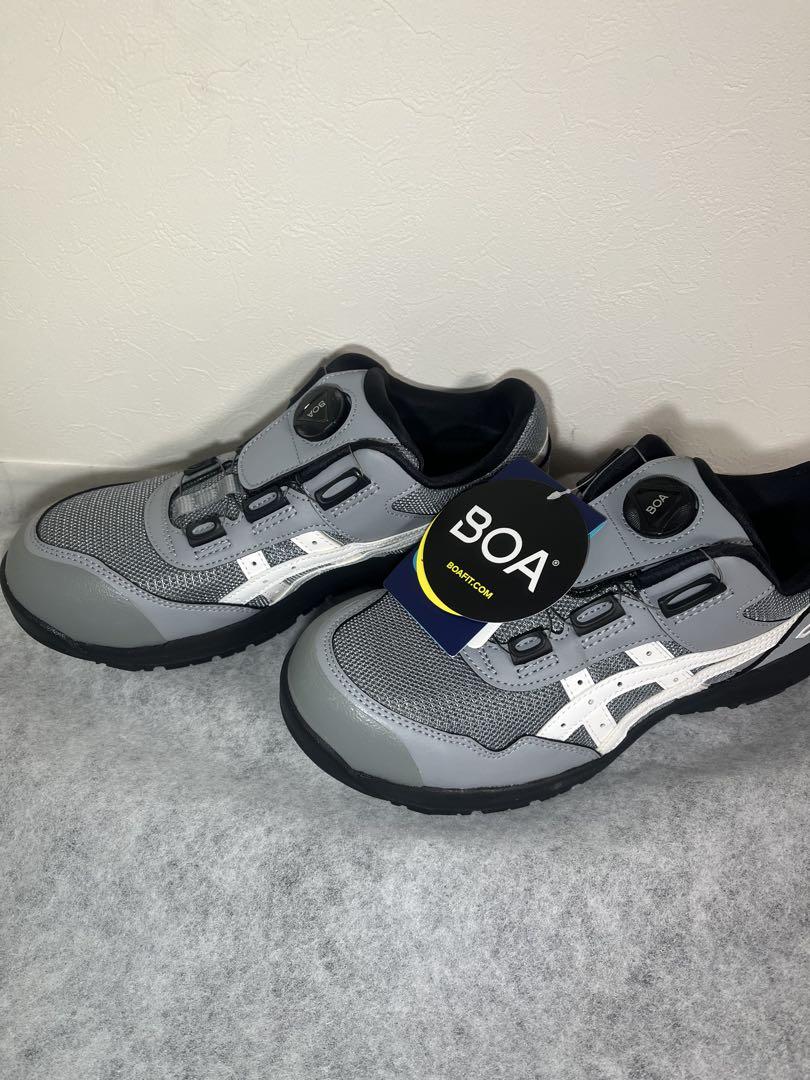 卍 ASICS
