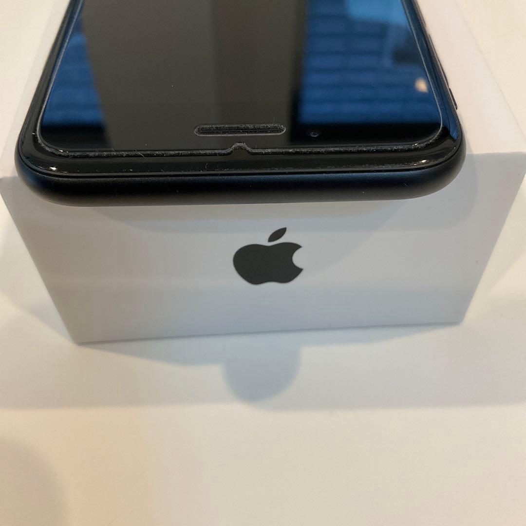 おまけ付】 SE 【美品】iPhone 第2世代 SIMフリー ブラック 64GB