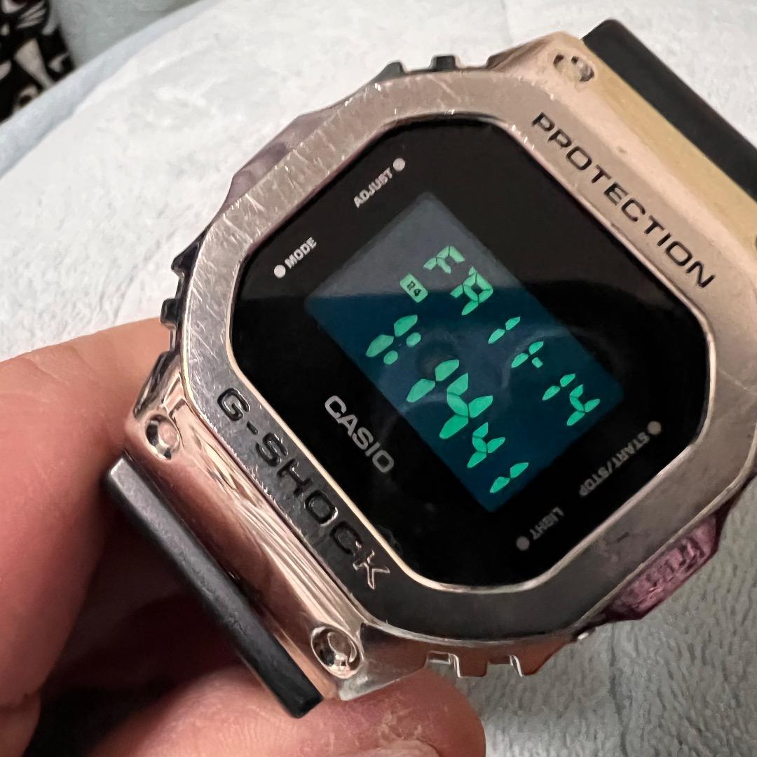 CASIO G-SHOCK デジタル腕時計　メタル　GMW-B5000系