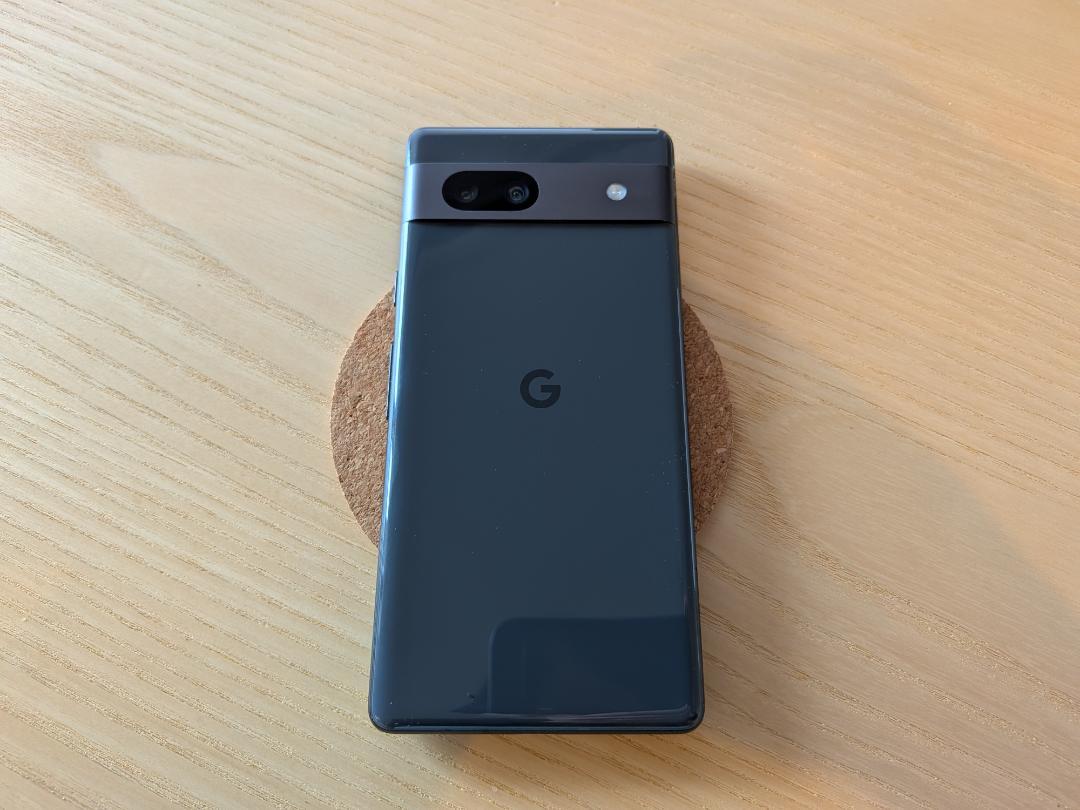 【美品】Google Pixel 7a 128GB チャコール SIMフリー