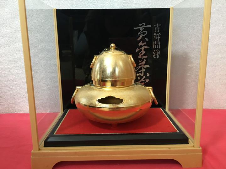 茶釜　置物　金色　ケース付き