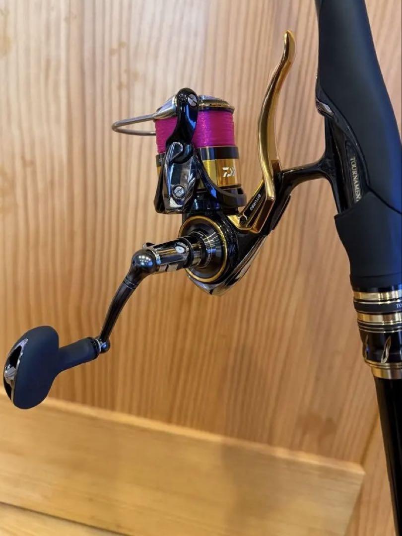 【美品】DAIWA 22TOURNAMENT ISO 3000LBD