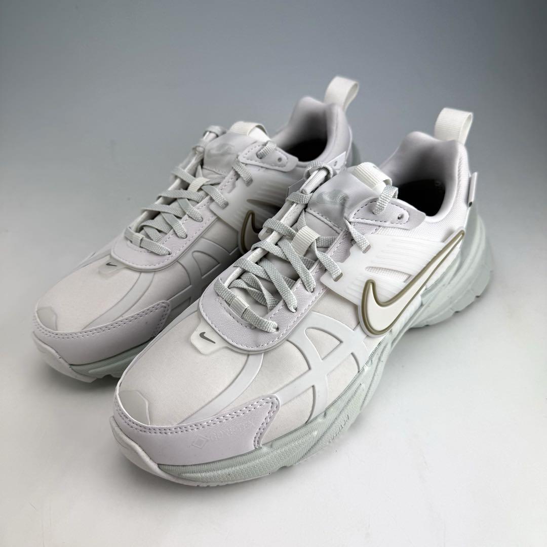25cm ナイキ ウィメンズ V2Kラン ゴアテックス\"プラチナムティント” NIKE - 新品 ナイキ V2K ラン ゴアテックス プラチナムティント