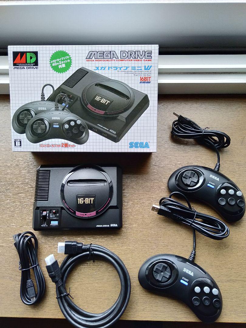 SEGA メガドライブミニ 本体　コントローラー2個