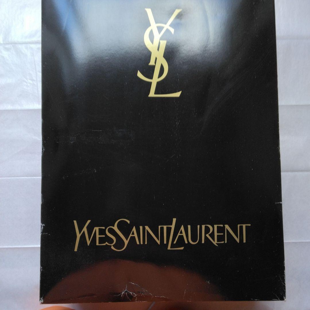 YVES SAINT LAURENT　泰道リビング株式会社　肌掛布団2枚組