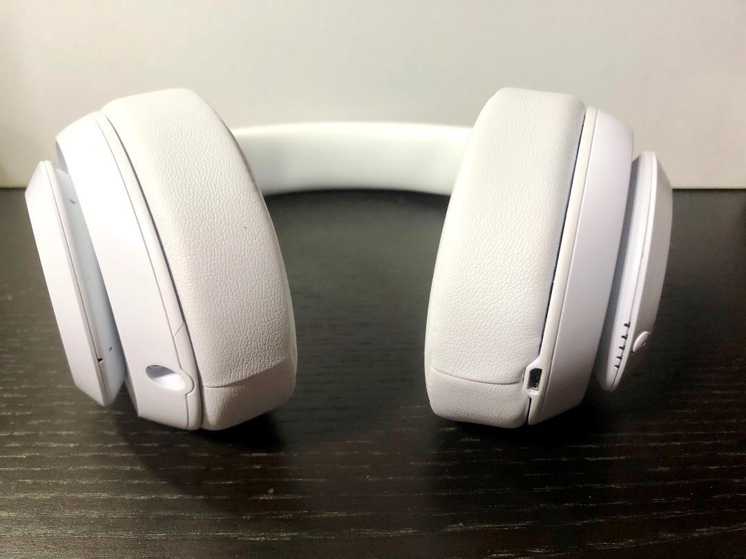 ①Beats Studio3 wireless・バッテリー・イヤーパッド新品