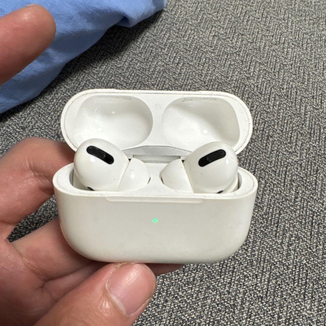 AirPods Pro1 ホワイト 充電ケース付き