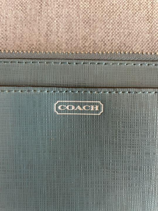 コーチ　coach  長財布　ラウンドファスナー　ブルー
