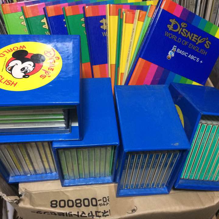 minibooさん専用　Disney World of English Disney World of English サンプル CD&DVD - メルカリ