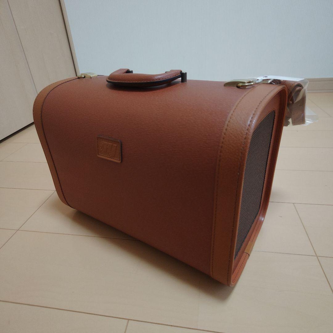 ペット　用　レザー　キャリーバッグ ハート　モチーフ