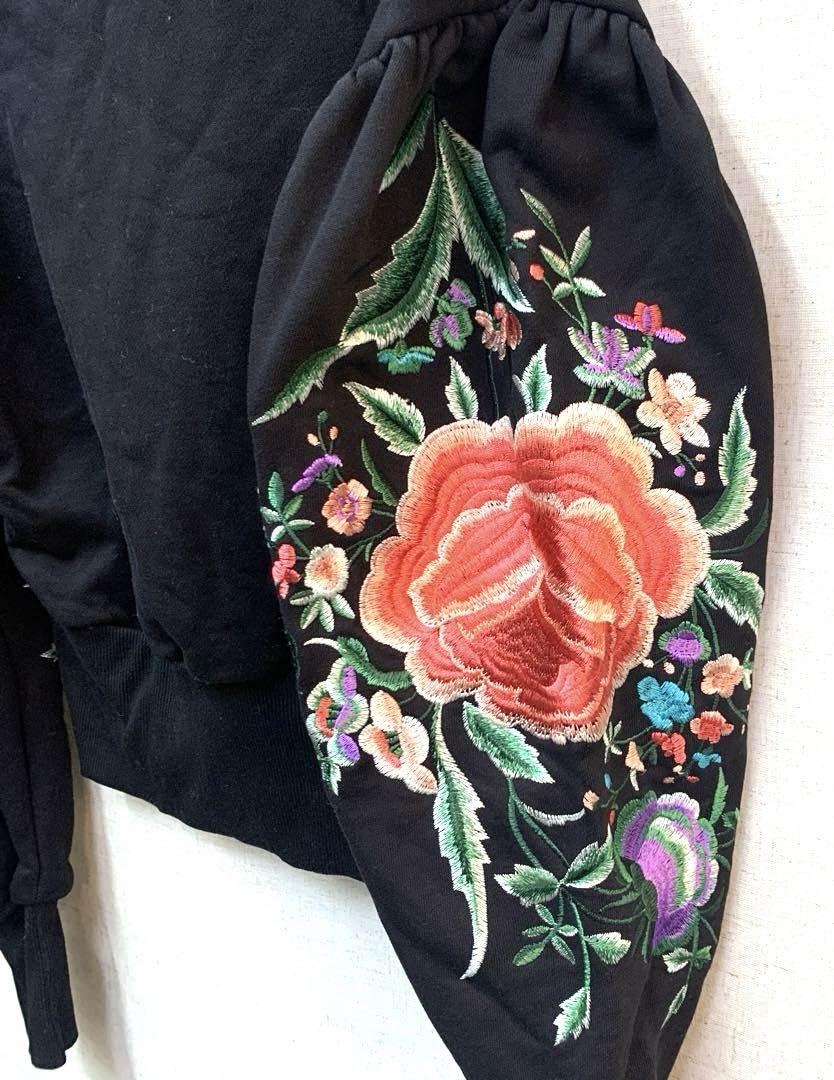 激安の タグ付き あちゃちゅむ 花柄刺繍スウェット サイズ36 - メルカリ トップス