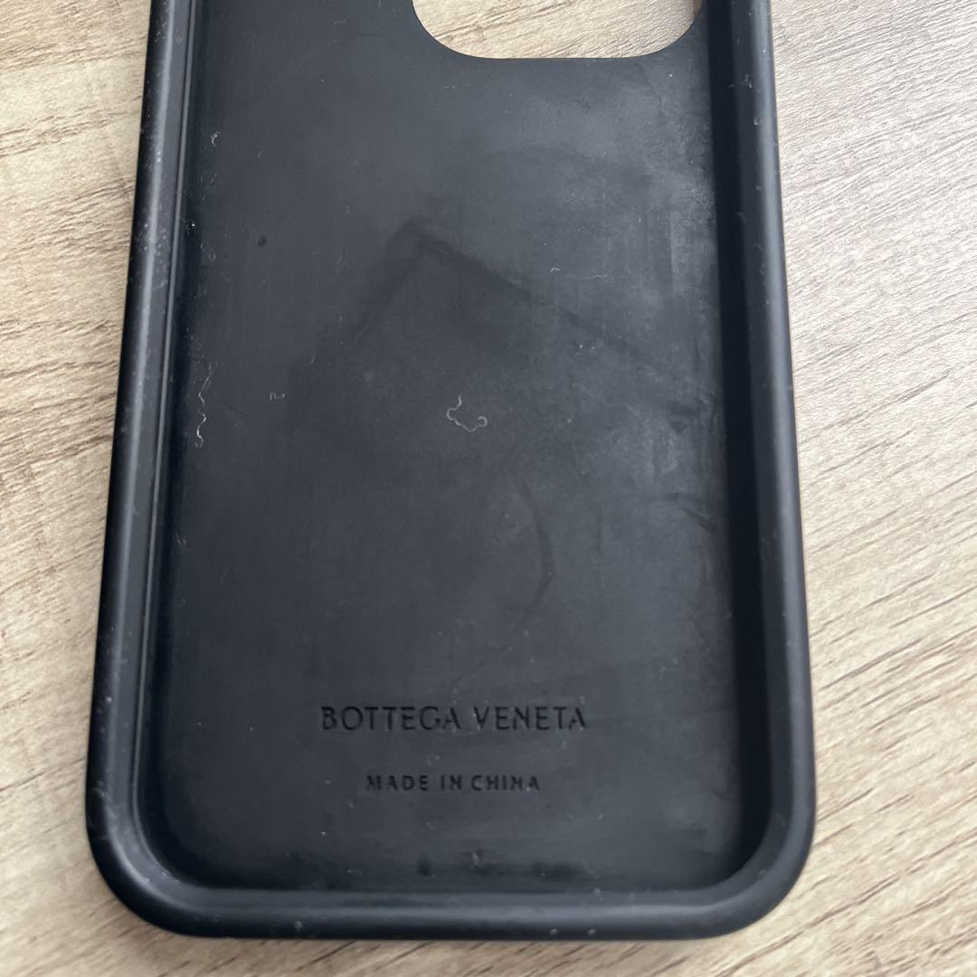 Bottega Veneta ブラックiPhoneケース　14Pro