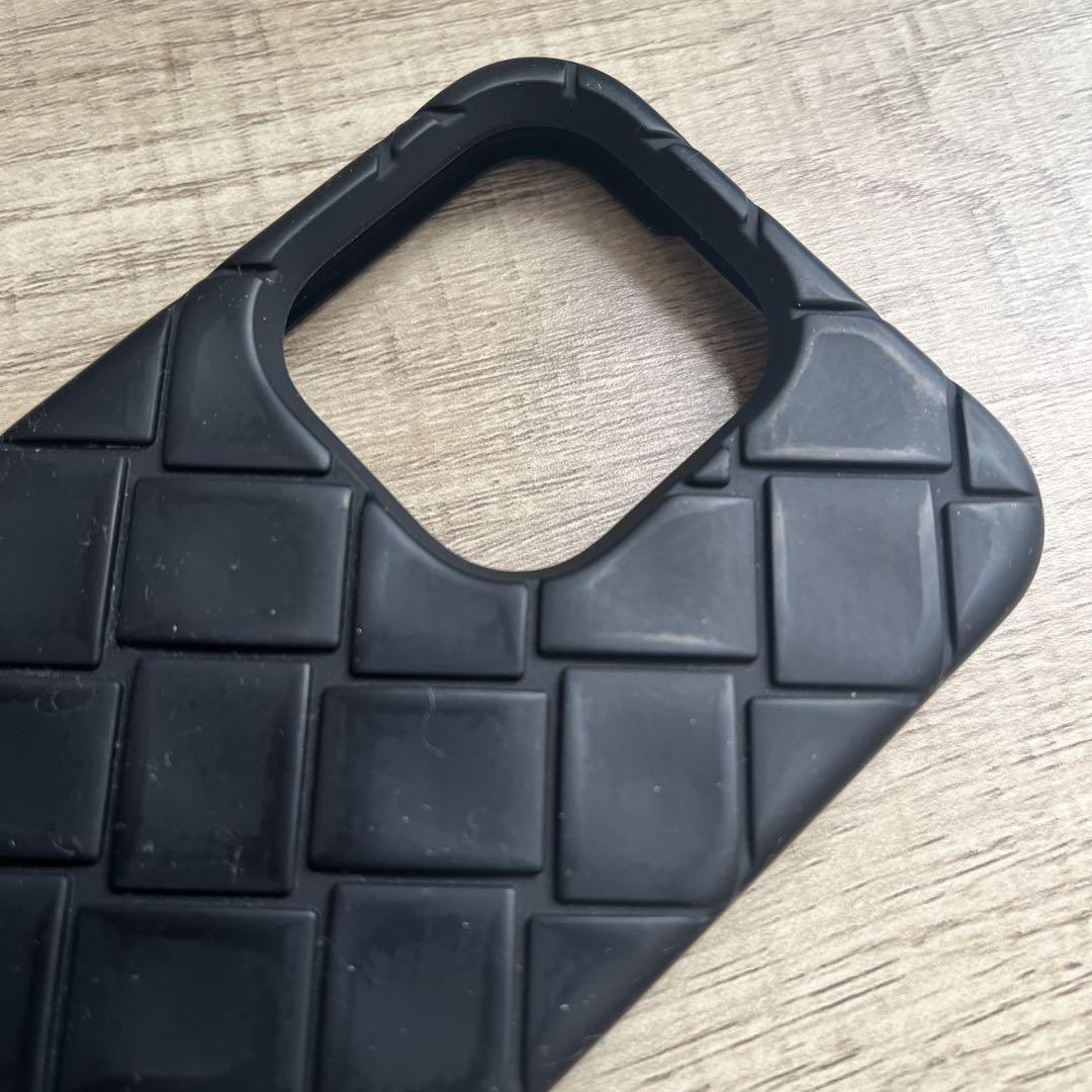 Bottega Veneta ブラックiPhoneケース　14Pro