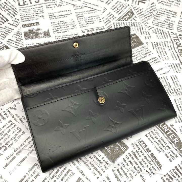 人気No.1 Chrom様専用シャネル ライダース&エナメル2つ折り財布 2点セット 訳あり - 折り財布