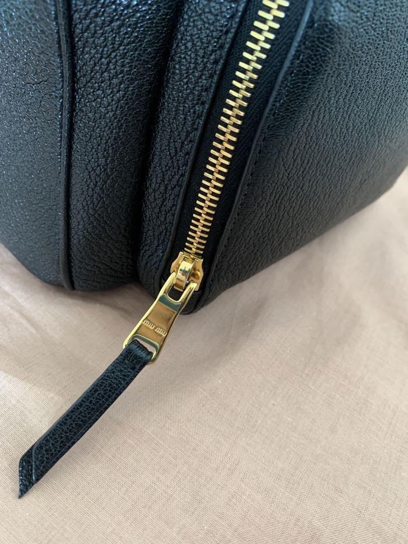 【美品】MIUMIU マドラスリュック