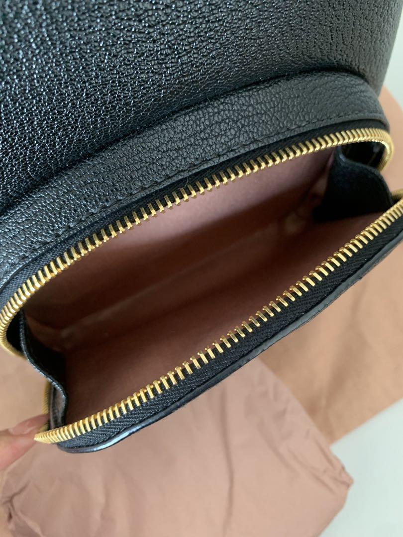 【美品】MIUMIU マドラスリュック