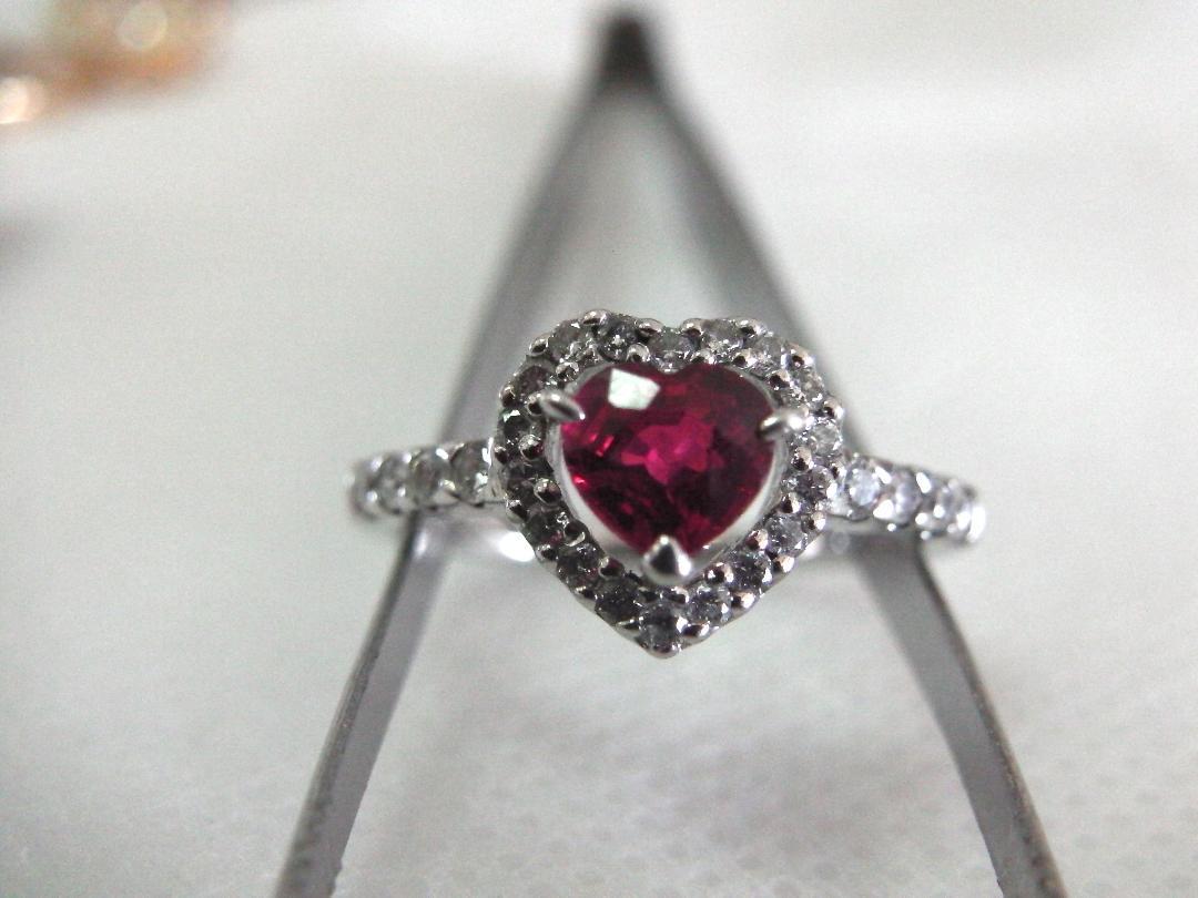 今ならほぼ即納！ 値下げしましたハートルビー・ダイヤフリルピアス/Pt900 アクセサリー