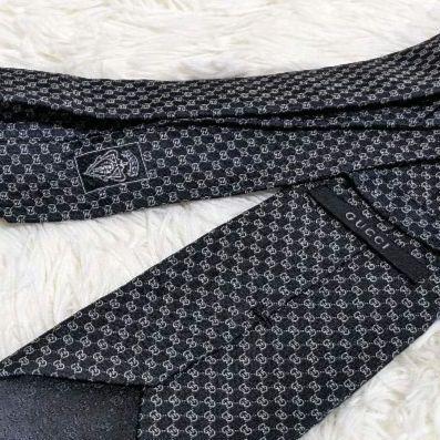 【美品】GUCCI　ネクタイ　ブラック　GGロゴ　シルク　イタリア製
