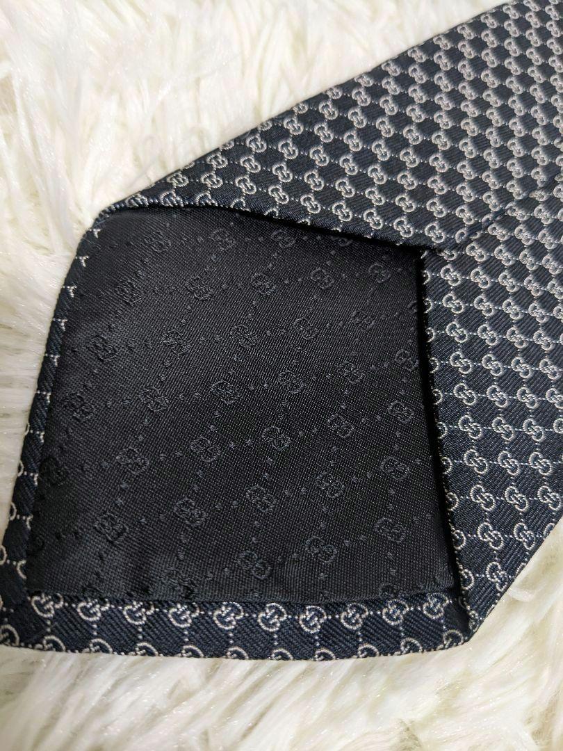 【美品】GUCCI　ネクタイ　ブラック　GGロゴ　シルク　イタリア製
