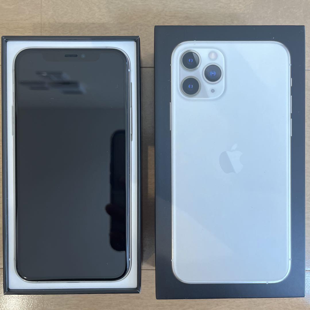iPhone 11 Pro シルバー 256GB 美品